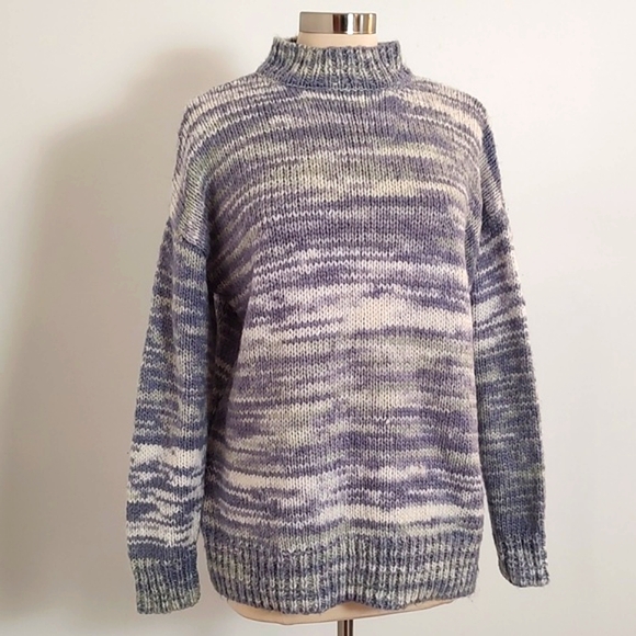 a.n.a Womans Soft Knit Turtleneck Violet & White Variegated Sweater/Size L - Picture 9 of 9